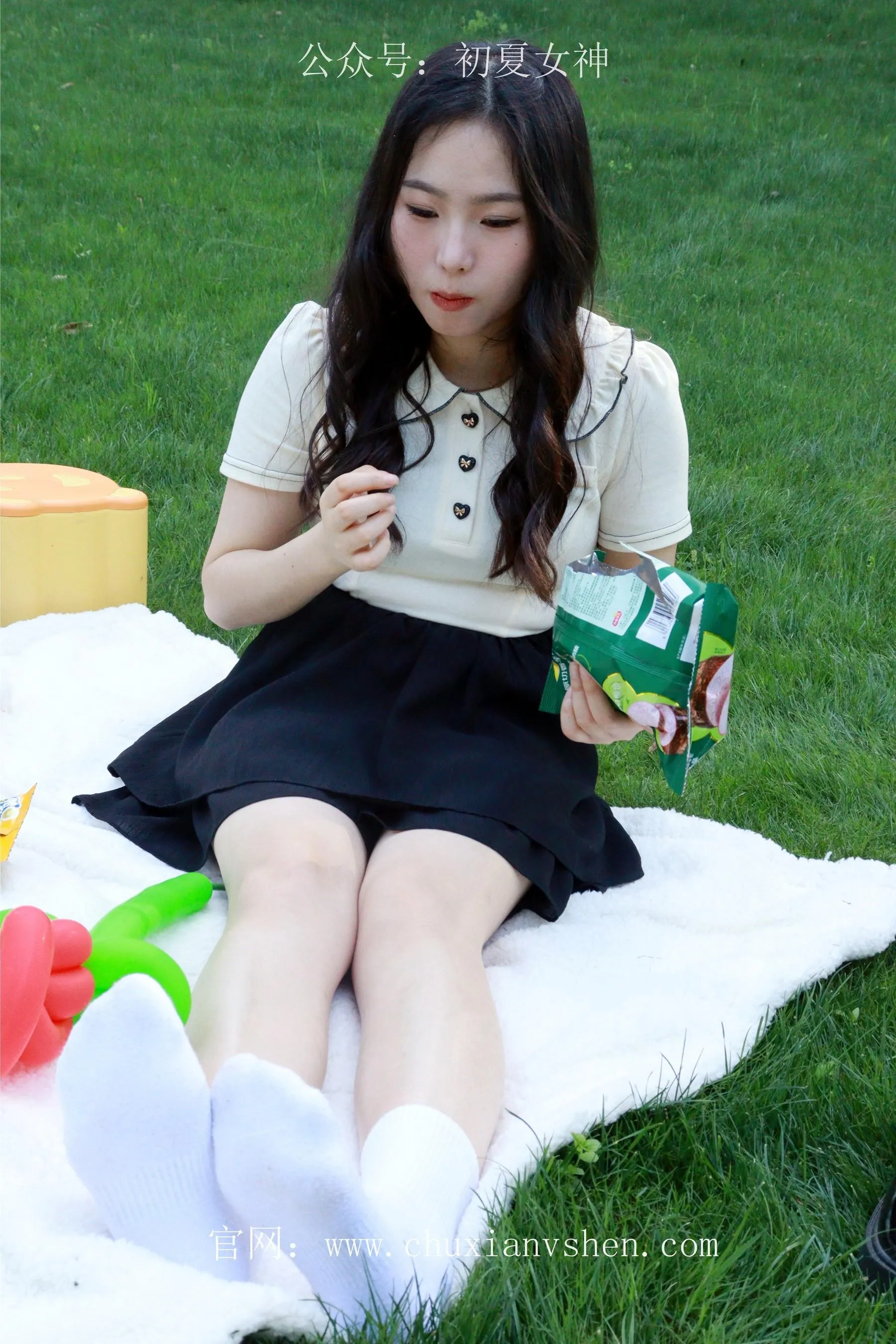 初夏女神 NO.059 水吉 爱心约会 [113P]插图2